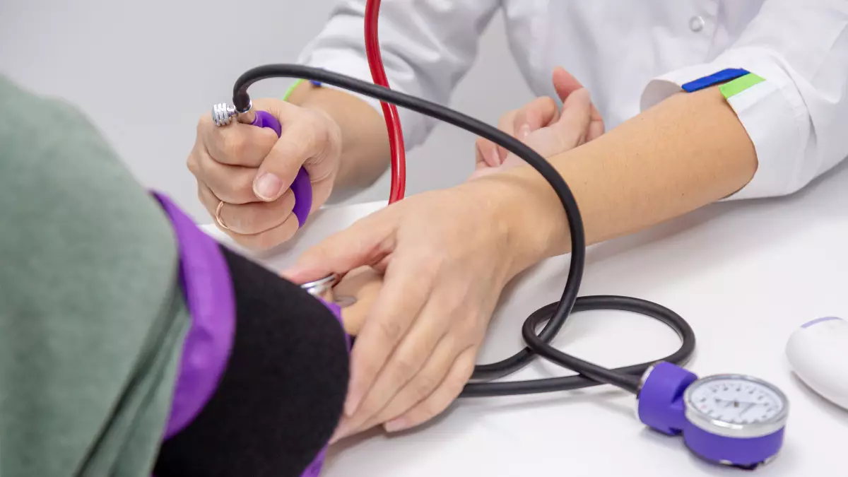 Врачей общей практики приглашают стать медэкспертами для авиации