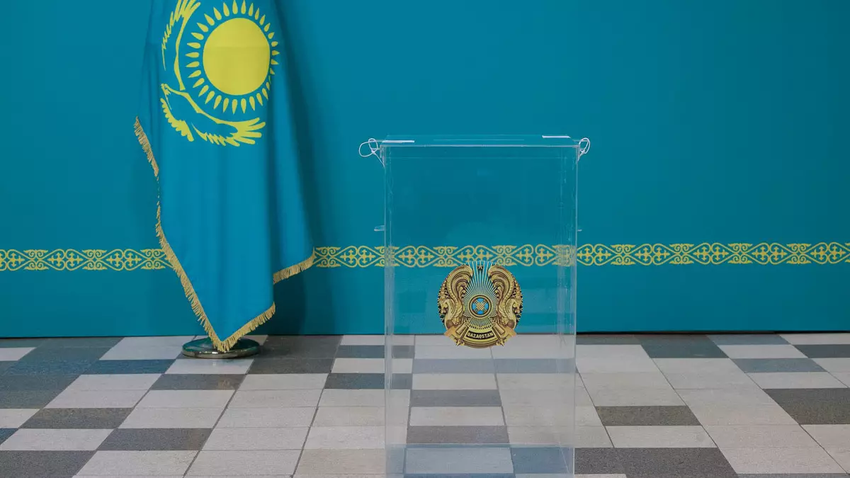 Экспертный спор о Конституции: где граница между анализом и публичной риторикой