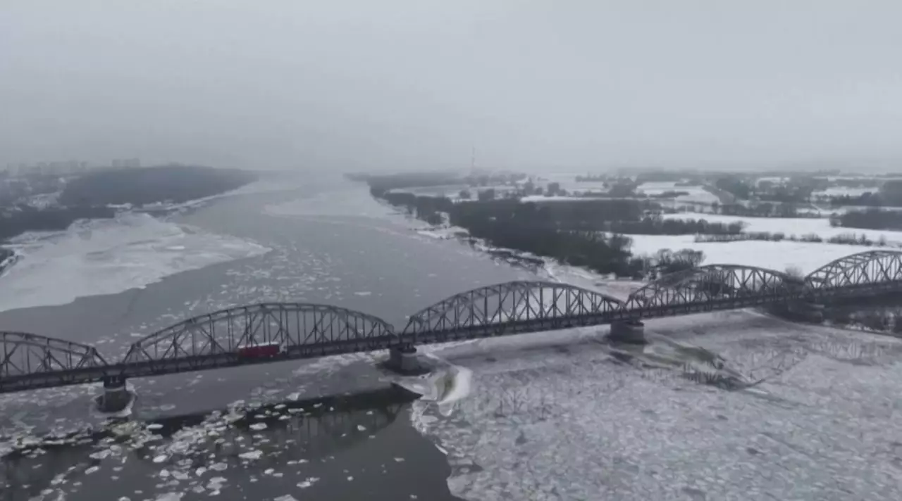 Польшада су тасқыны қаупі төнді