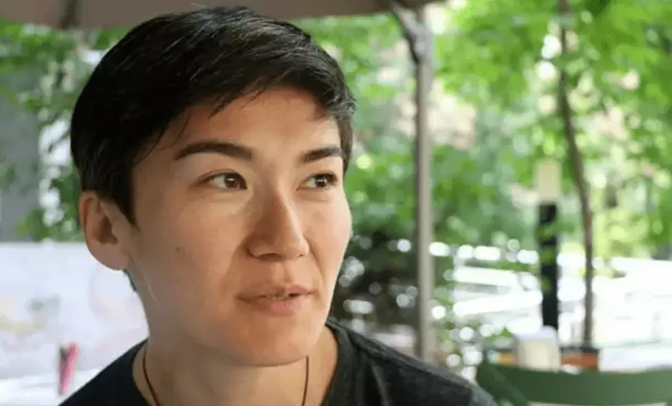 Известную феминистку обвинили в побоях