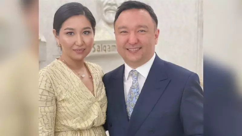 "Ешкімнен ақша сұраған жоқпын": Арман Дүйсеновтің әйелі тосын жазба жариялады (ФОТО)