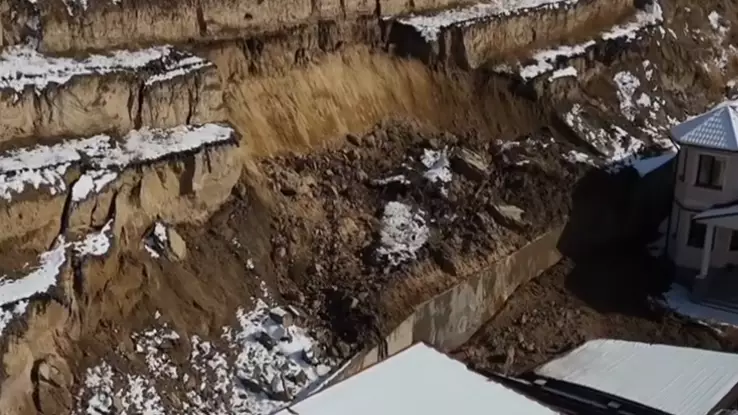 Көшкін мен батпақ: Бесағашта әкімдік бақылауы неге әлсіз?