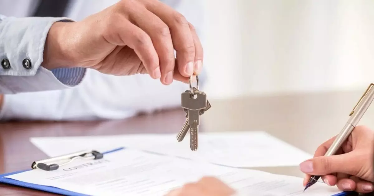  Қазақстанда 2 және 5%-дық ипотека беру басталады: кімдерге және қандай шартпен берілетіні белгілі болды 