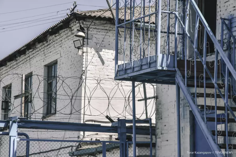 Қазақстанда сотталғандарға смартфон пайдалануға рұқсат етілуі мүмкін