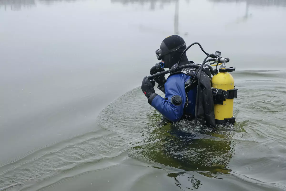 Сотрудники водолазно-спасательных служб России и Казахстана пройдут обучение в совместном учебном центре.