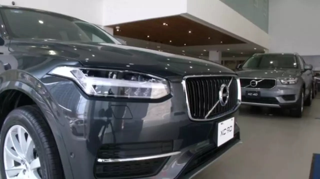 Volvo отзывает более 40 тысяч электромобилей