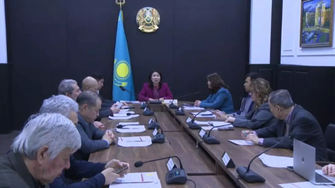 Эксперты обсудили межэтническую и межконфессиональную стабильность