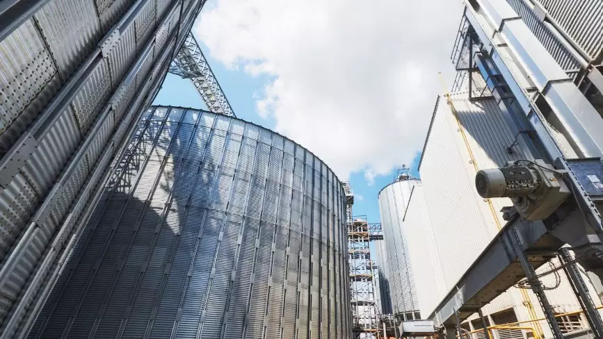 Химпром Казахстана растёт на фоне дефицита сырья и бурного спроса