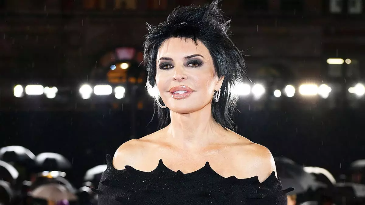 Лиза Ринна рассказала, как её мать выжила после жестокого нападения с молотком печально известного «Тропового убийцы».