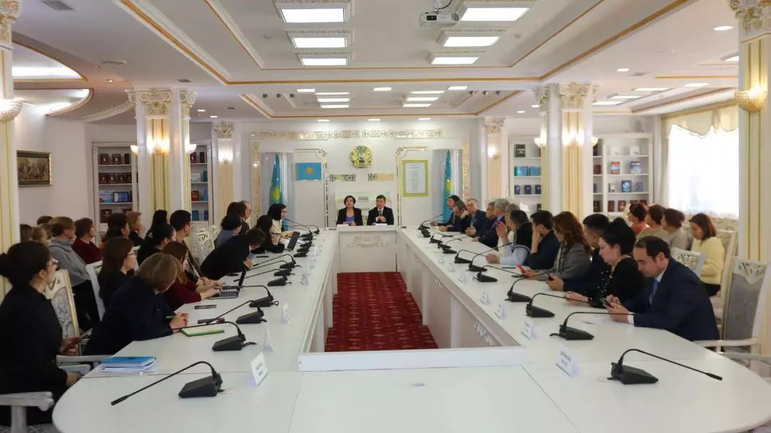 Астанада "Кітапхана және баспа ісі туралы" заң жобасы талқыланды