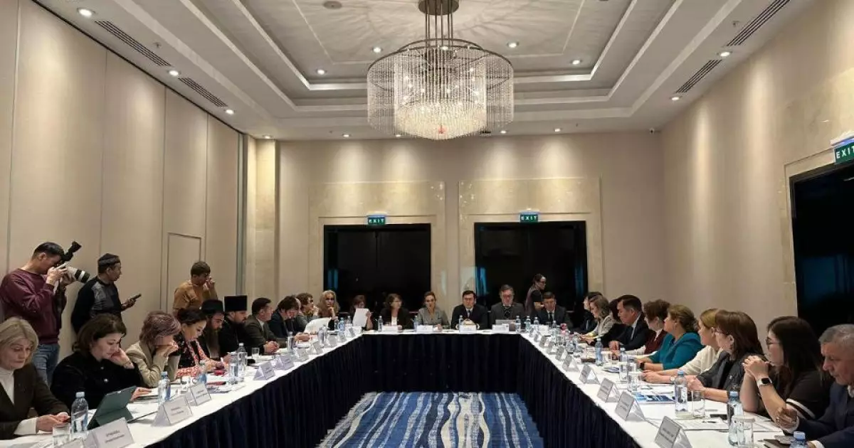   Астанада АПВ мен жатыр мойны обырының алдын алу мәселесі талқыланды   