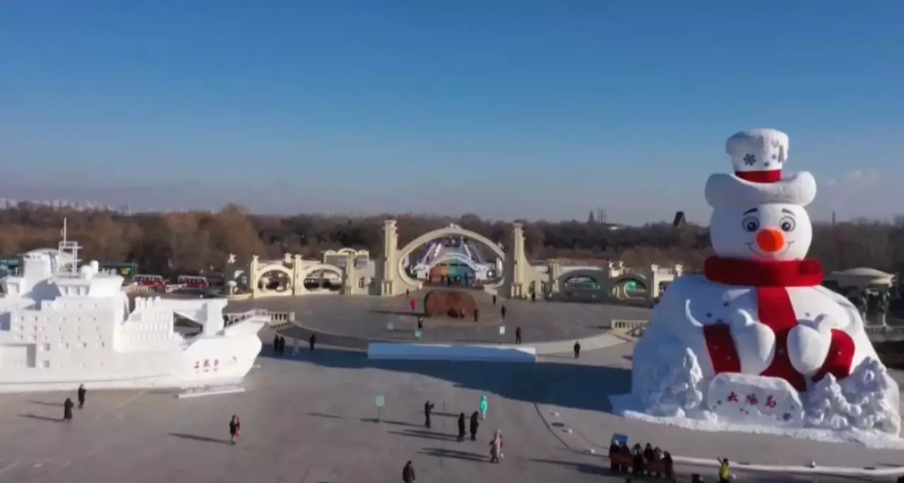 Қытайдағы мұз қала еріп кетті