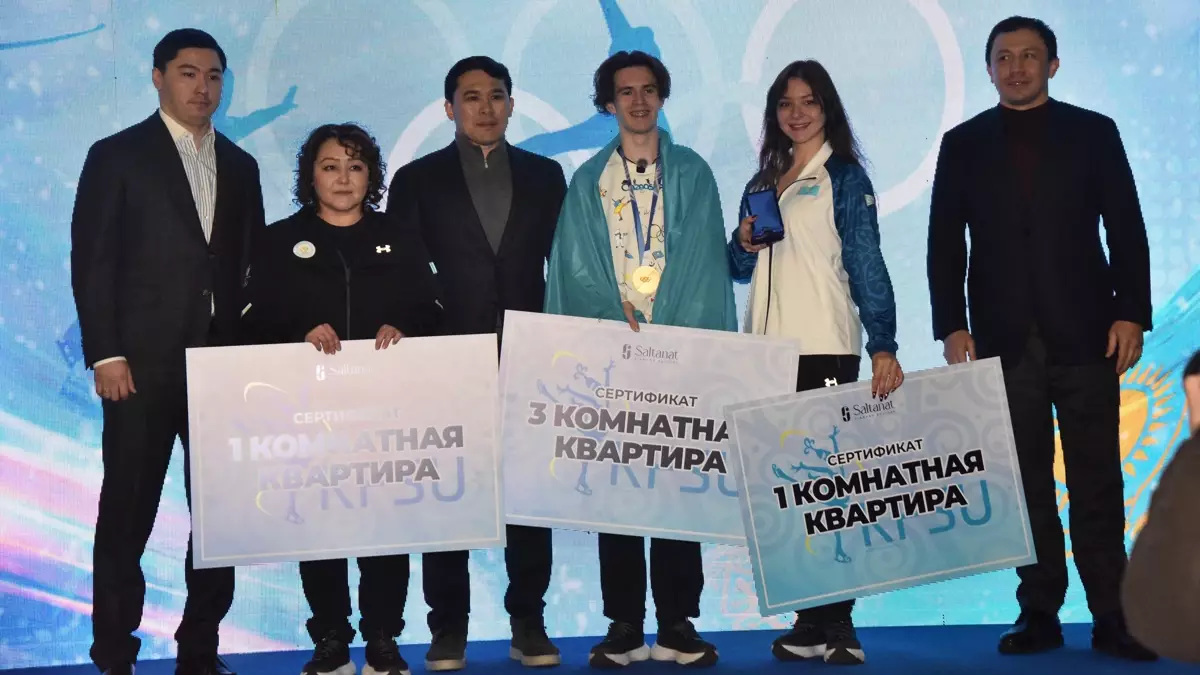 Михаил Шайдоров пен Софья Самоделкинаға пәтер кілті табысталды 