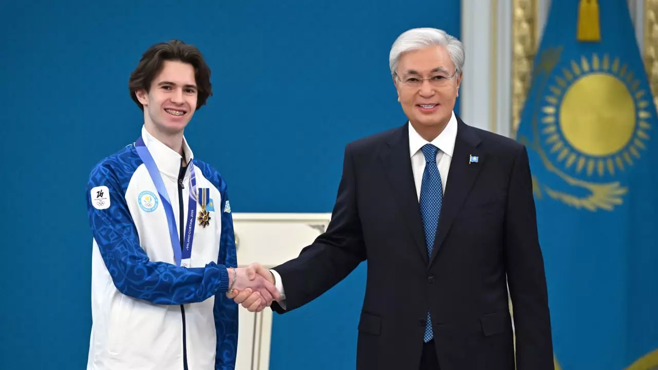 Михаил Шайдоровқа ІІ дәрежелі «Барыс» ордені табысталды 