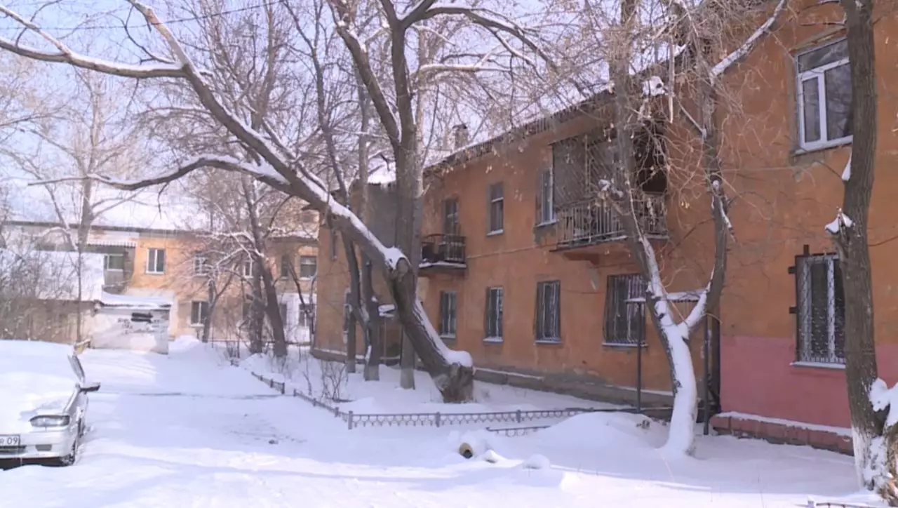 Теміртаудағы тозығы жеткен үйлердің тұрғындары өзге баспанаға көшірілмеген