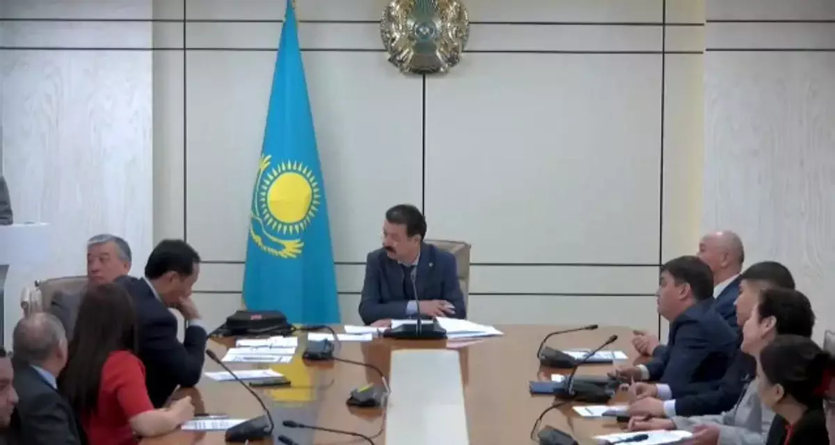 Обсуждение бюджета в маслихате Астаны прошло без звука для журналистов