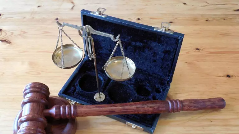 БҚО-да шенеунік оқушыны зорлаған: Іс қайта қаралатын болды