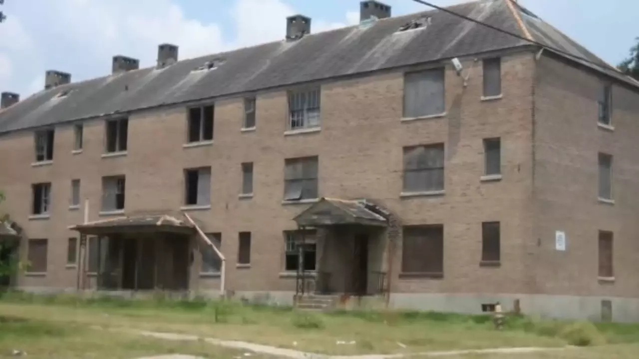 Как в разных странах решают проблему аварийного жилья