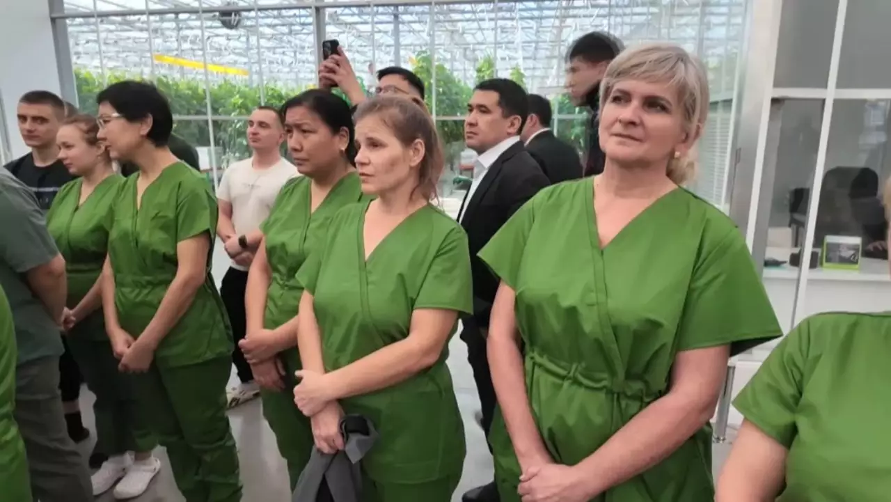 Петропавлда коалиция мүшелері тұрғындармен кездесті