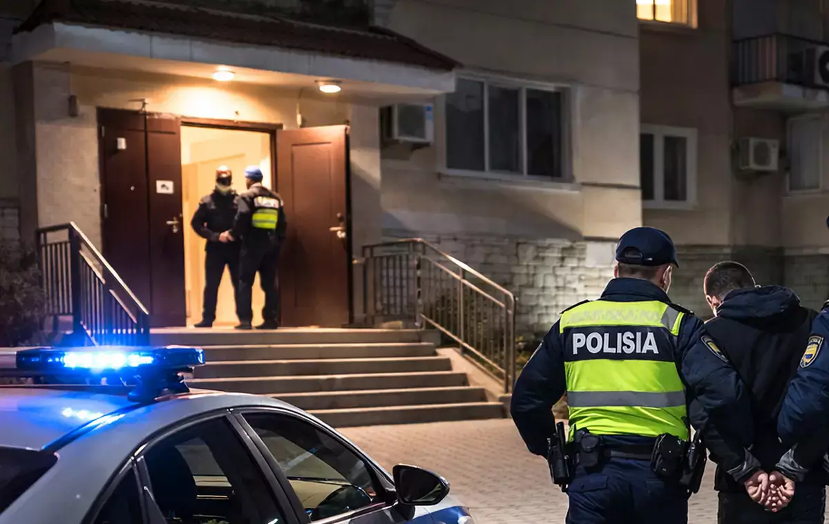 Ночной дебош в Актау: троих жителей увезли в изолятор - новости на Lada.kz 25.02.2026