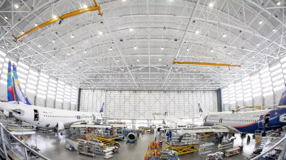 Дело Бриндизи: в Италии со склада пропали тысячи деталей к военным самолетам