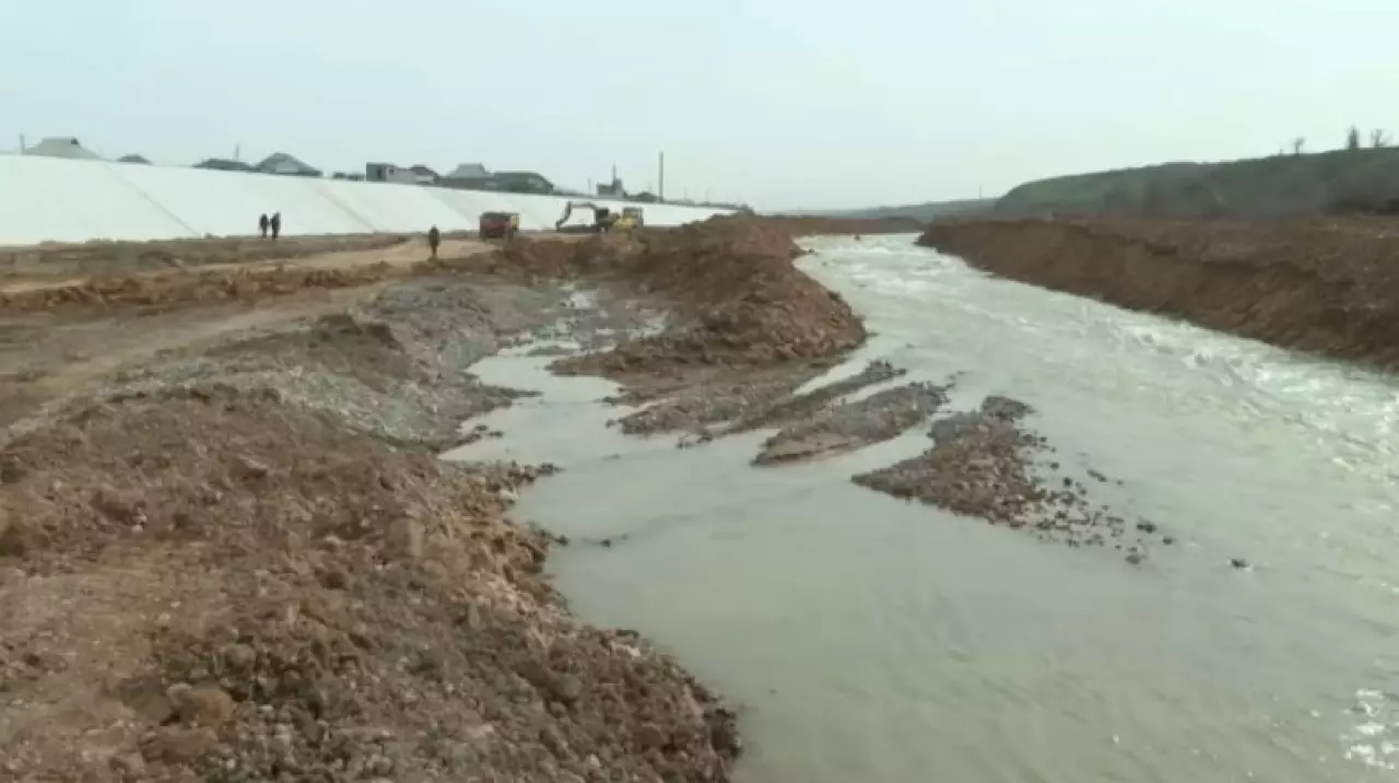 Русло реки Кошкар-ата расширяют в Шымкенте