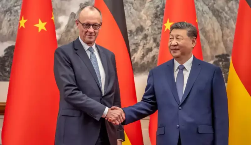 Мерц просит Си Цзиньпина повлиять на Россию ради мира в Украине