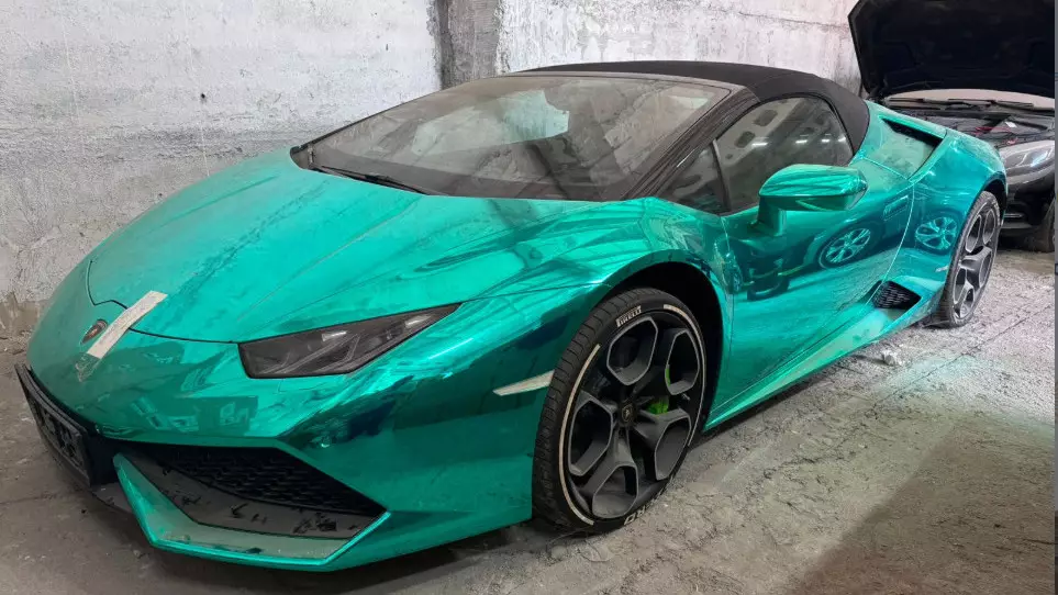 Суперкар за копейки: Lamborghini Huracan продан почти в пять раз дешевле стартовой цены