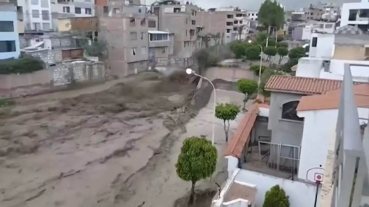 Перуде тасқыннан төтенше жағдай жариялады