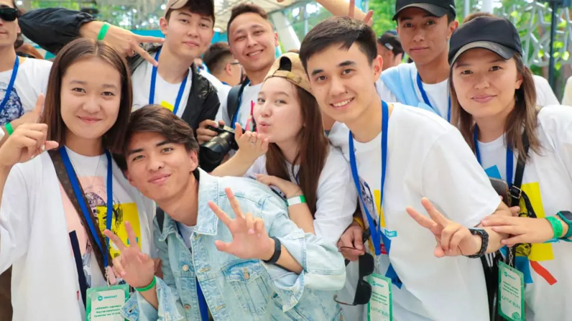 Какие возможности открывает перед молодежью новая Конституция