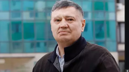 "Түнде үйінен алып кеткен" - Алматыда қоғам белсендісі Оразалы Ержанов ұсталды