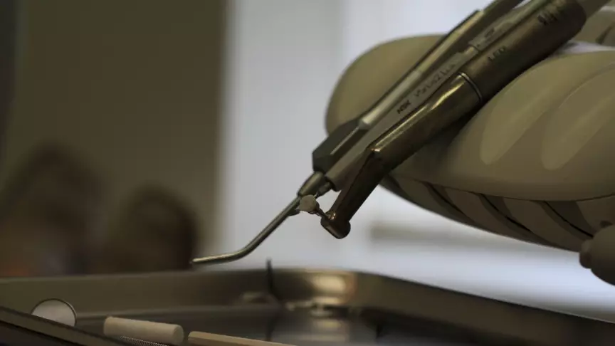 Семейдегі стоматологияда тексерістен өтпеген құралдар пайдаланылған