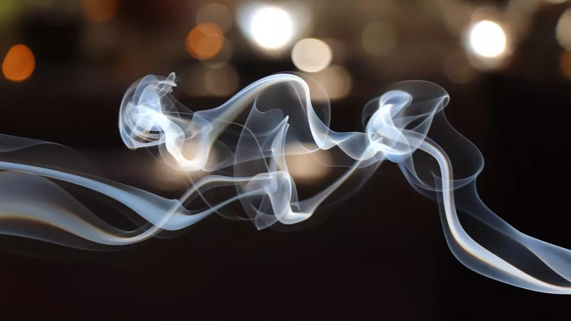 Тыйым салынған бизнес: Алматыда 180 мыңнан астам вейп тәркіленді