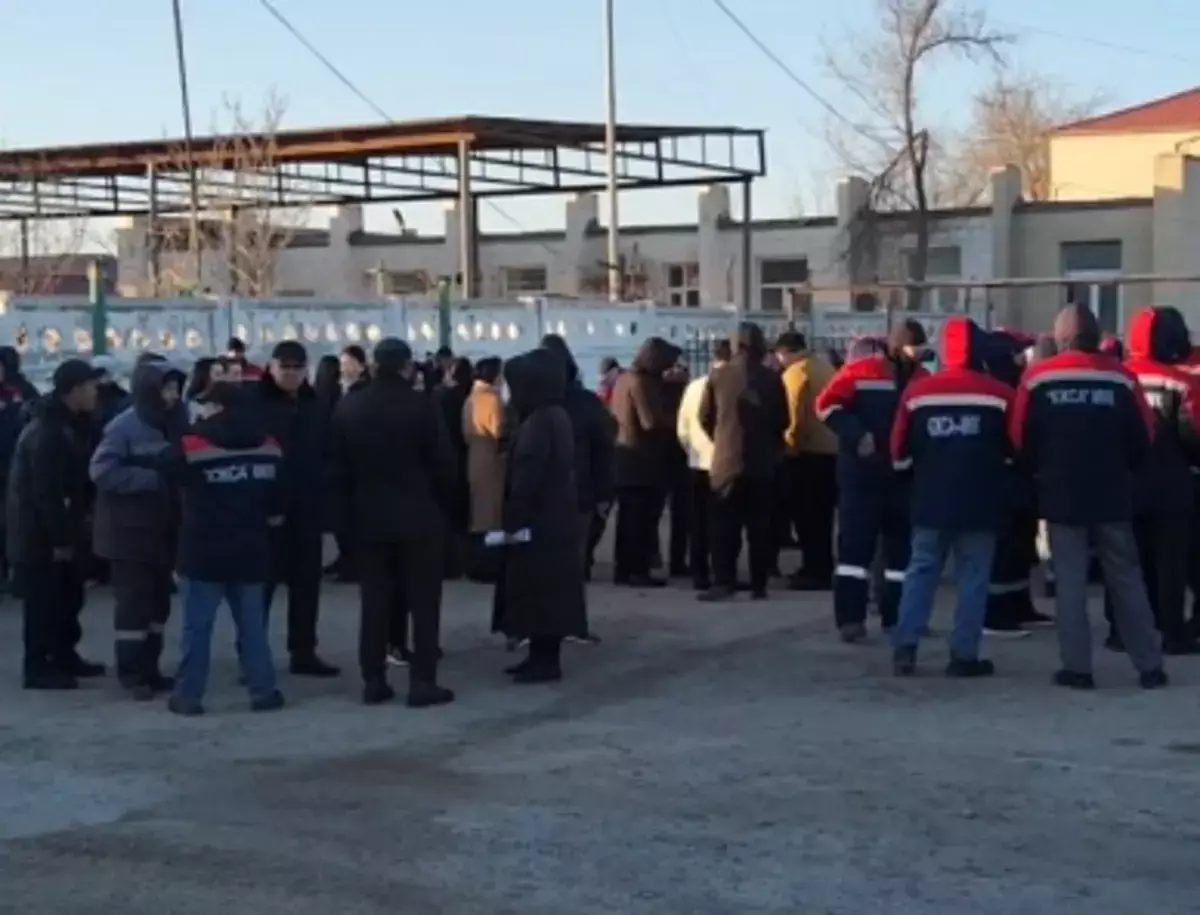 Оставить руководителя на своей должности требуют работники КЖСА в Актау - новости на Lada.kz 26.02.2026