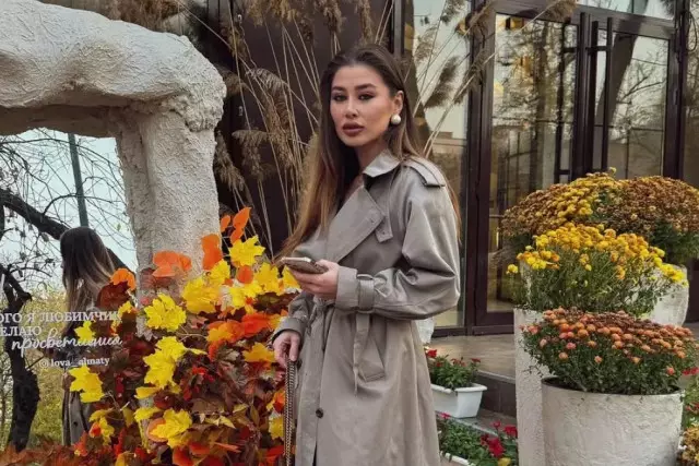 «Көз жасымды тоқтата алмадым»: Әсел Асқар ұлынан алған ерекше сыйлығы туралы айтты