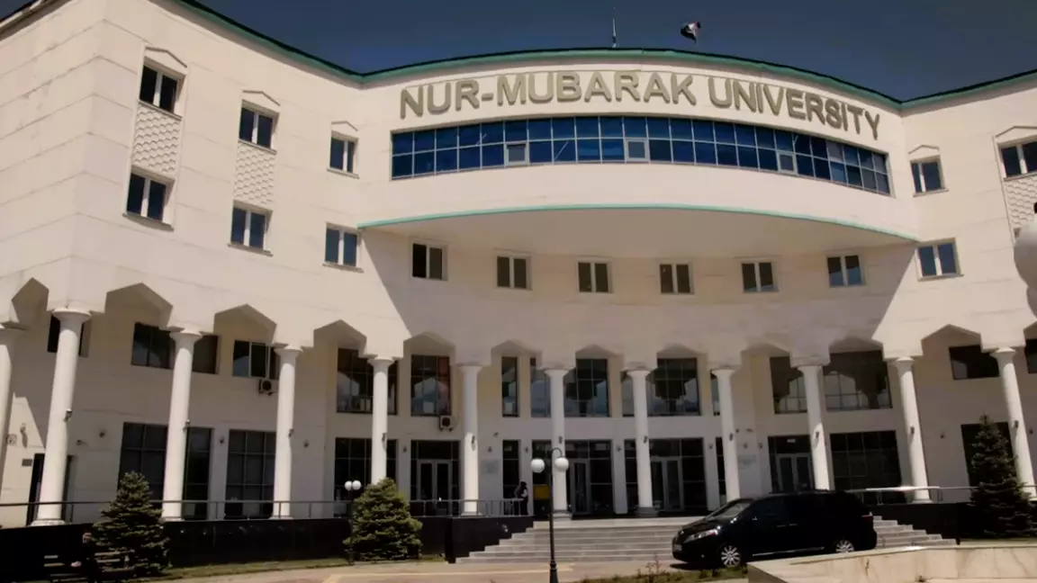 Нұр-Мүбарак университеті туралы не білеміз?