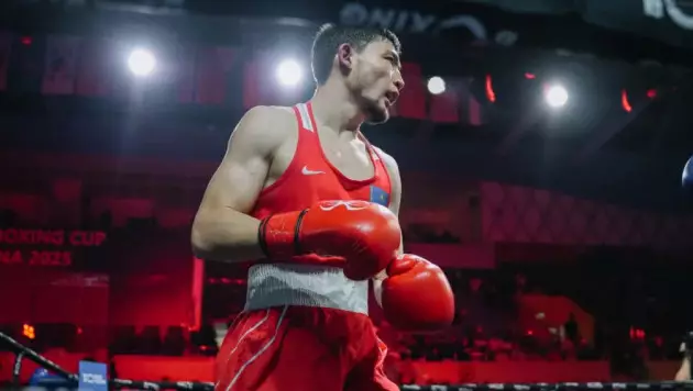 Ертуған кіші ӘЧ-де америкалықты ұрып тізеге отырғызды