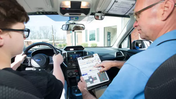 Водительские права с истекшим сроком теперь можно заменить онлайн