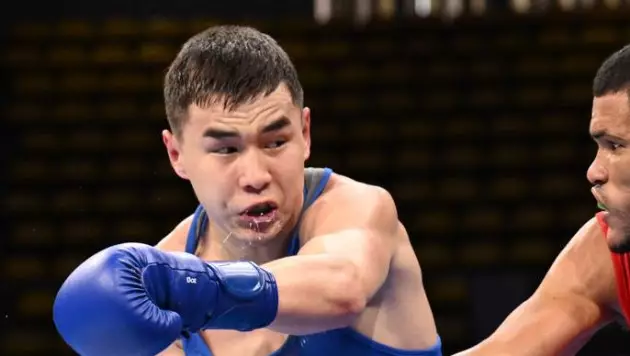 Битвы с Узбекистаном и США: прямая трансляция боев Казахстана за медали малого ЧМ по боксу