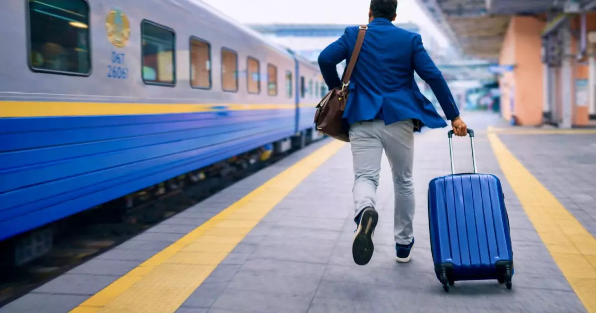  Жолаушы пойызға үлгермей қалған жағдайда не істеу керек? 