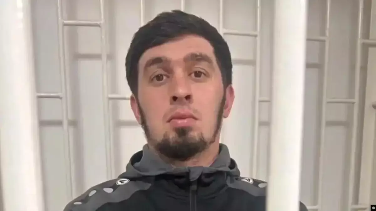 Казахстан снова отказал Мансуру Мовлаеву в убежище