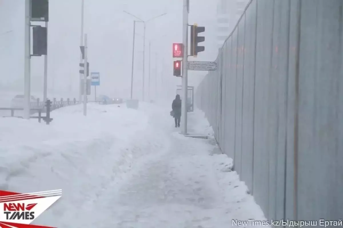 Из-за морозов школьников второй смены в Астане перевели на удаленку