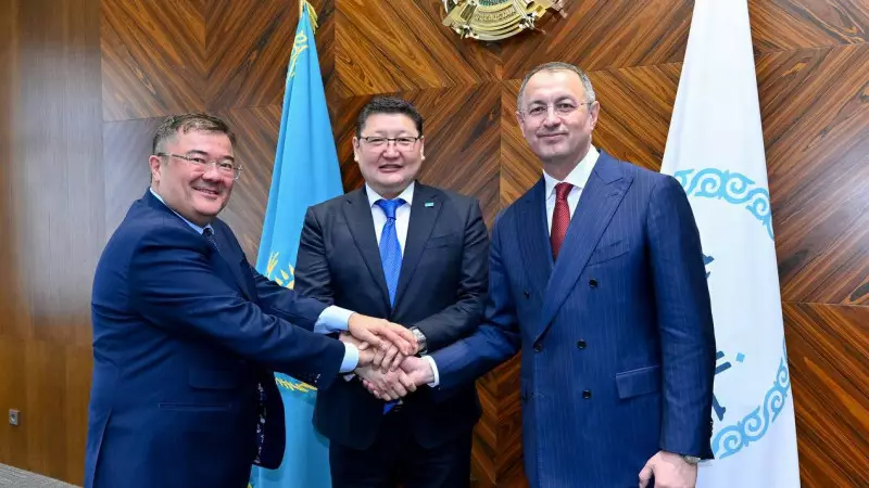 Forbes тізіміндегі миллиардерлер «Елімайды» қолдады