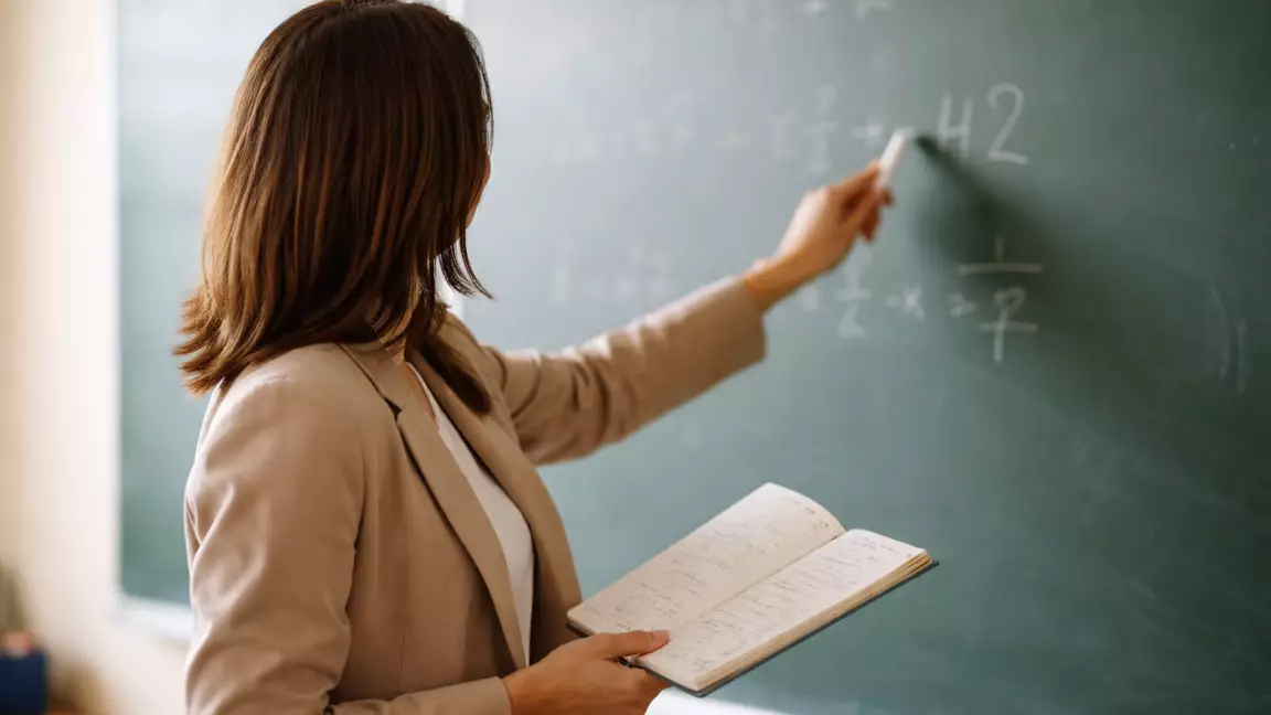 Қазақстанда мұғалімдердің 71 пайызы жалақысына разы