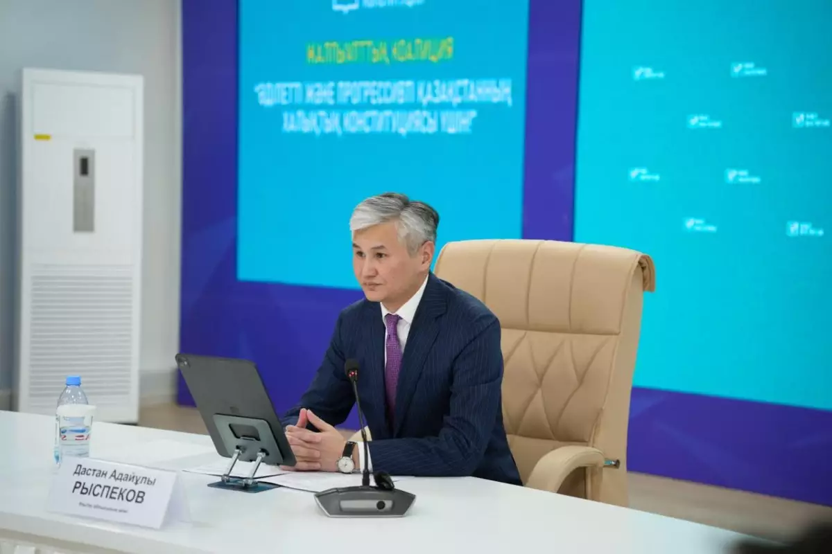 "Әділетті Конституция – қуатты мемлекет": Ұлытау облысының әкімі реформалардың маңызын атап өтті