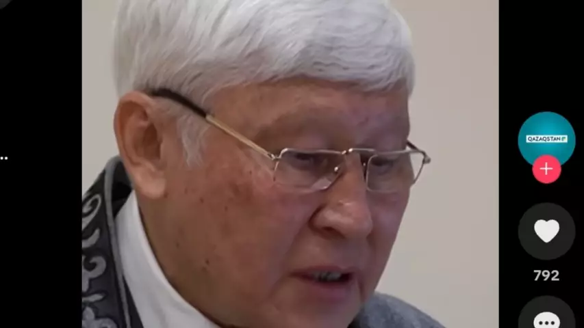 Марқұм ұлына жазған өлеңін оқыған  Асқар Жұмаділдаев жұртты жылатты