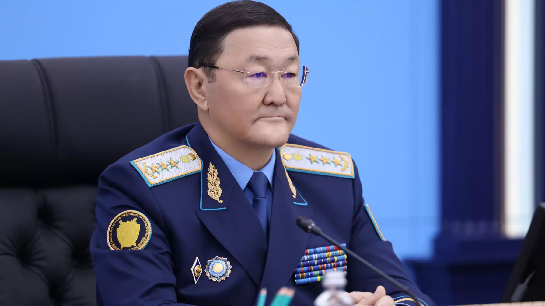 «Талаптарын қарастырып, тексеріс жүргіздік»: Берік Асылов сарбаздар өліміне қатысты маңызды мәлімдеме жасады (ВИДЕО)