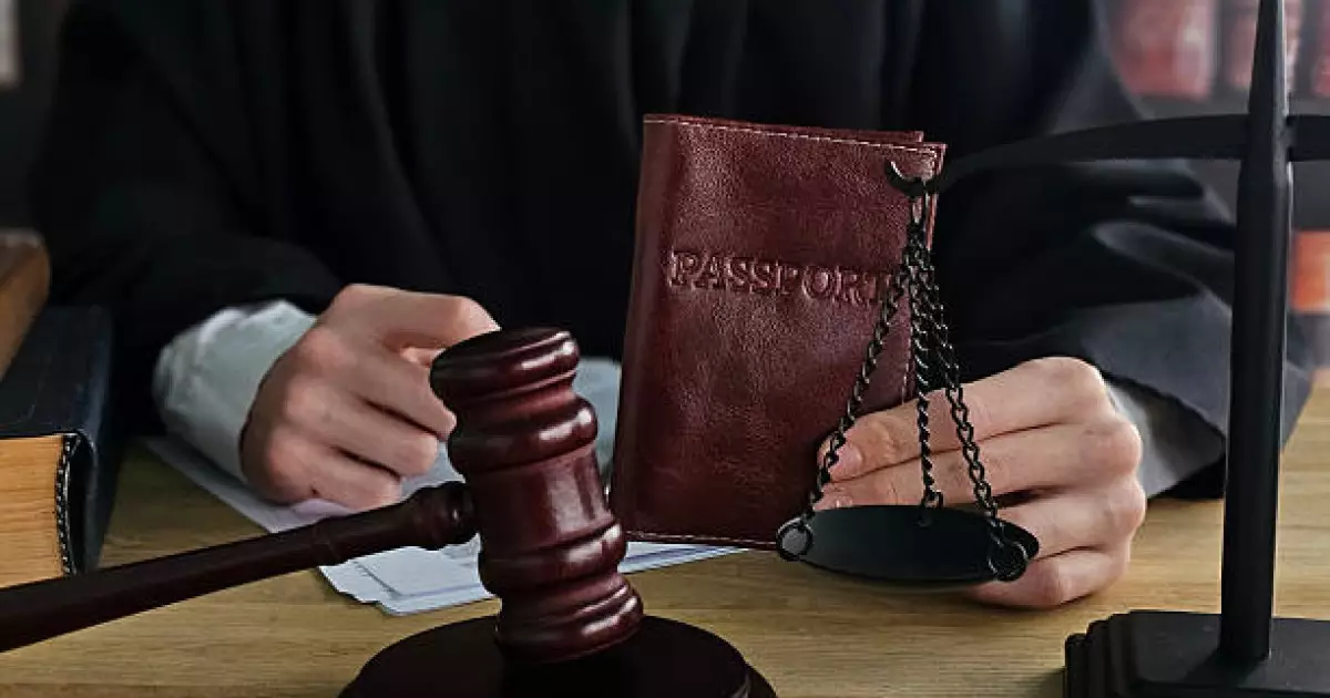  Жамбылда қос азаматтығы бар әйел елден шығарылды 