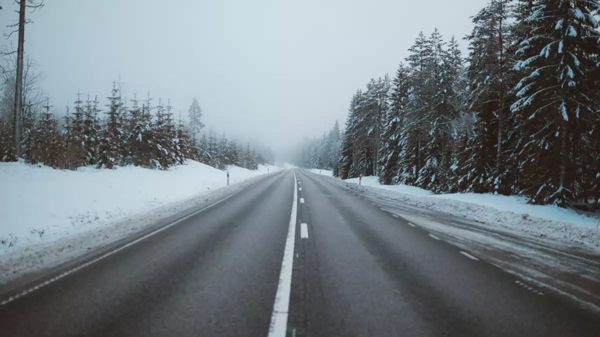 Казахстан ратифицировал новые правила для международных автоперевозок