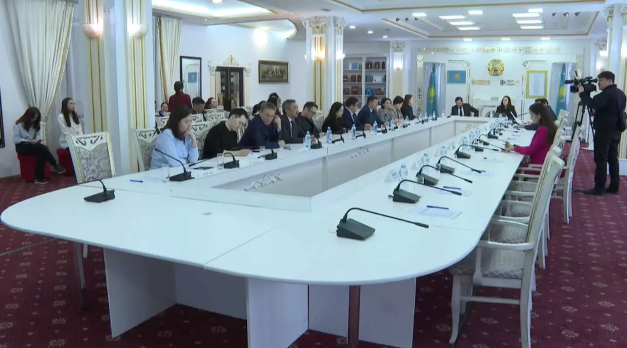 Елде халықтың 74 пайызы өзін қазақстандықпын деп санайды 